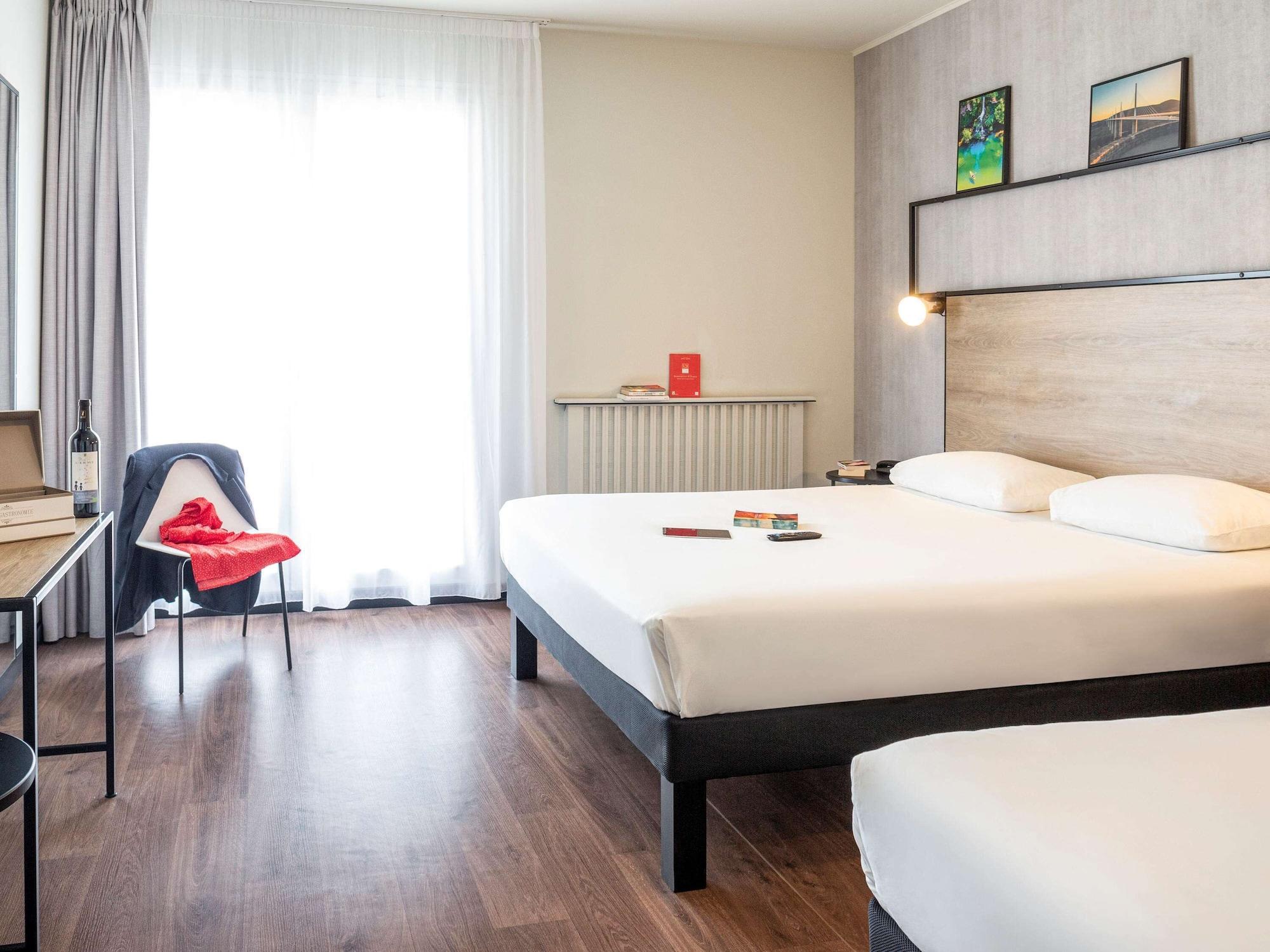 Ibis Centre Millau Hotel Luaran gambar